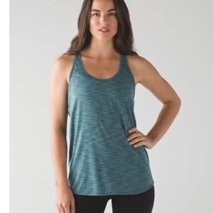 Lululemon essential tank